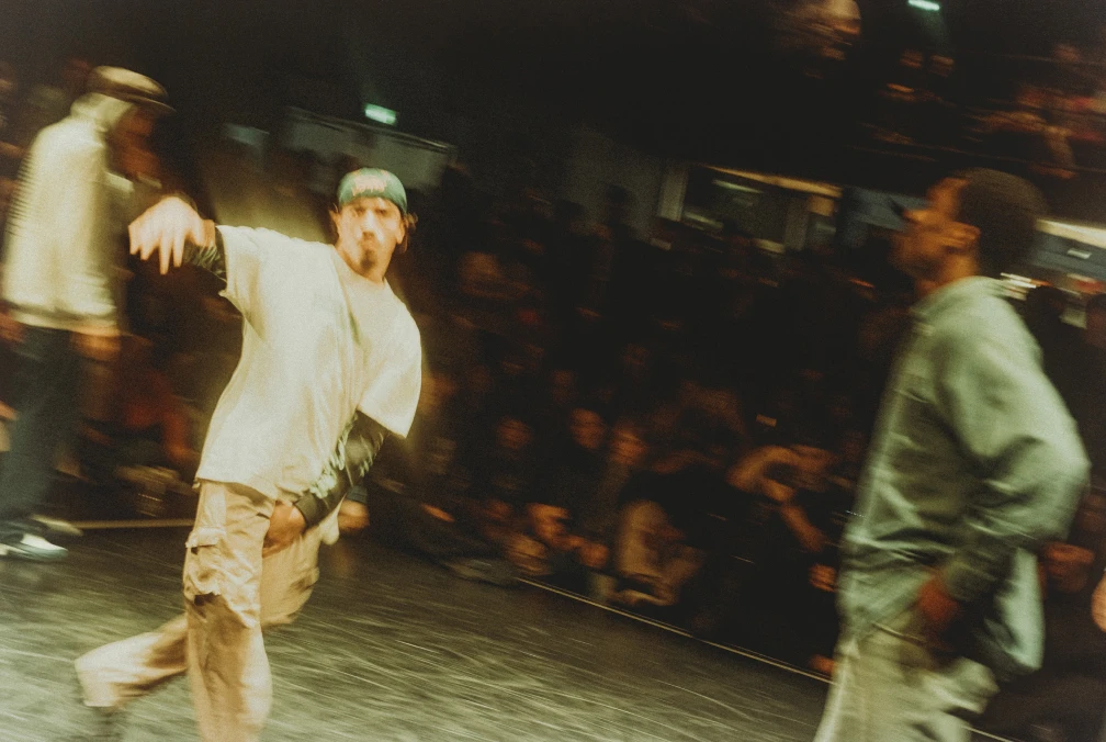 Arthur Barat — Hotmilk Break Battle 2026 - 30 ans d'existence du Breakdance sur Cholet : 2VS2 Jardin de verre 10